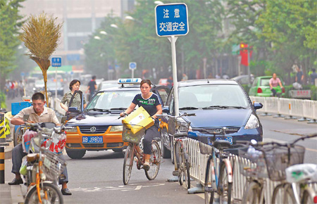 Cycle of misery on congested roads