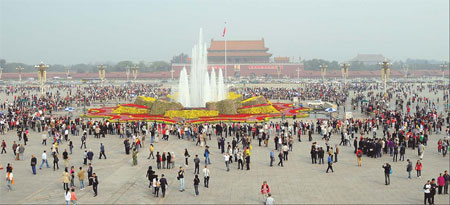 Flower power sees Tian'anmen blossom