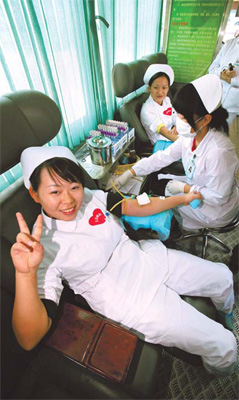 Kunming reeling under blood crisis