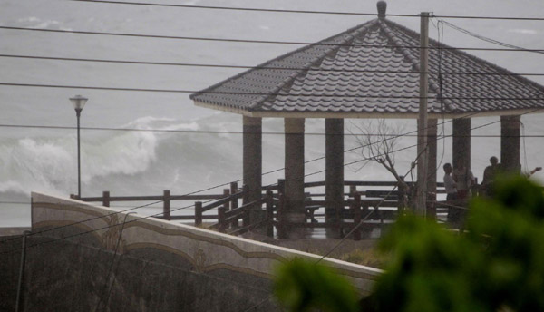 Typhoon Nanmadol to hit Taiwan Monday