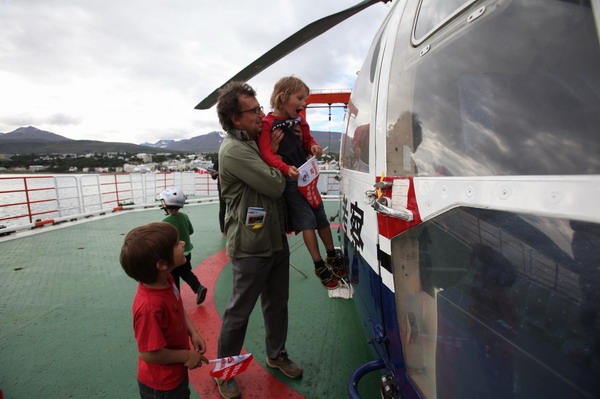 Chinese icebreaker concludes Iceland visit