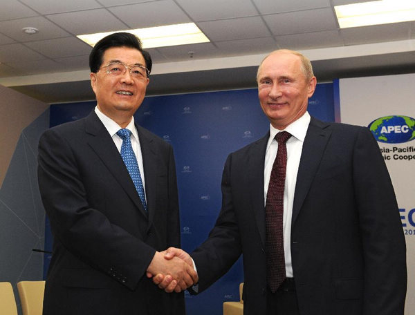 Chinese, Russian presidents meet on ties