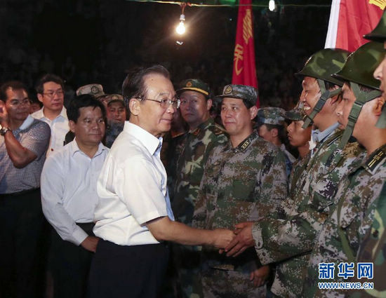 Wen in Yunnan to direct quake rescue work