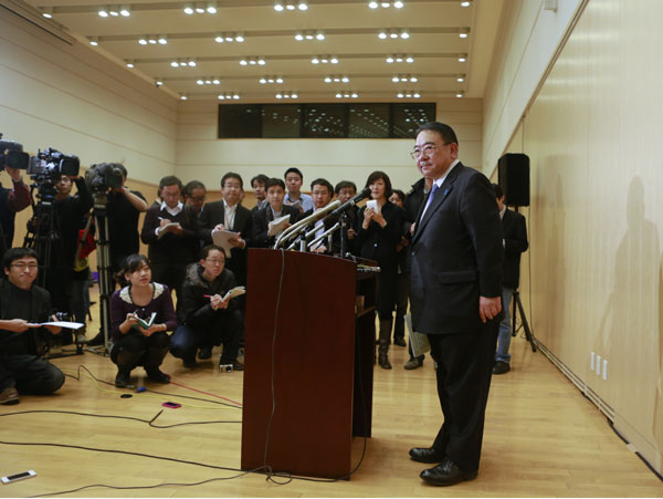 Japan's Abe to pick MP Kishida as FM Japan's new ambassador seeks better China ties