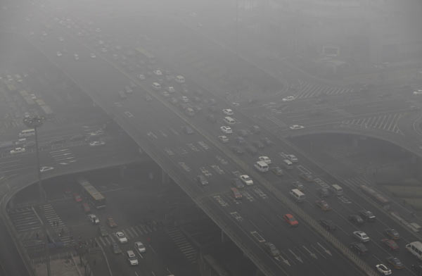 China strives to reduce air pollutants