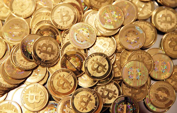 Digital currency bitcoin gains virtual interest