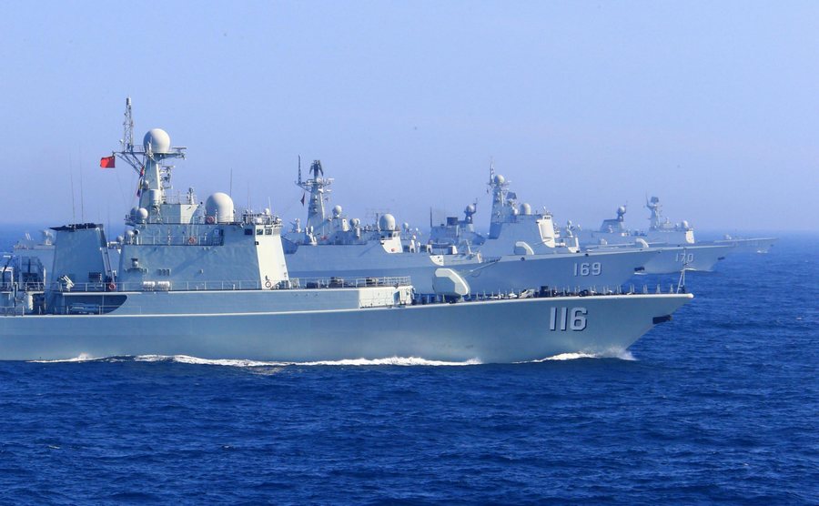 Chinese navy conducts formation exercises Chinese navy conducts formation exercises