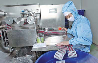 Tin city explores economic shift