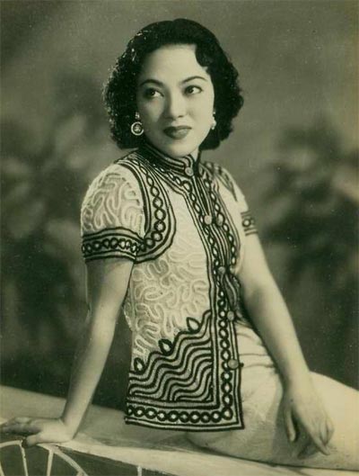 Songstress Li Xianglan dies at 94