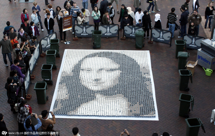 Legendary painting of Mona Lisa recreated