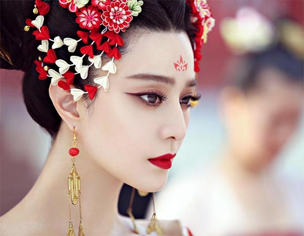 Fan Bingbing selected as one of the world's most stylish icons