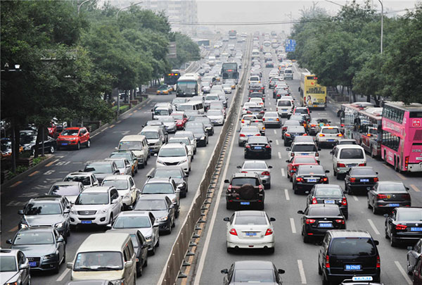 Beijing commuters lose $127 a month on average due to congestion