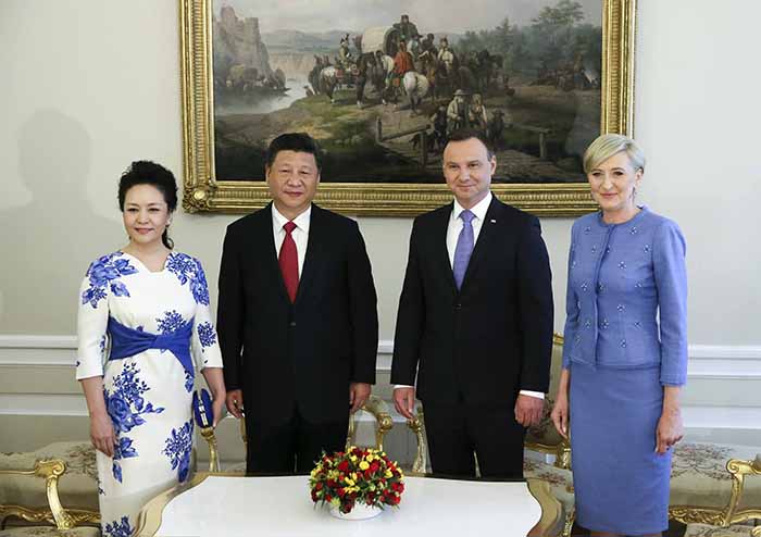 Xi arrives in Poland for state visit