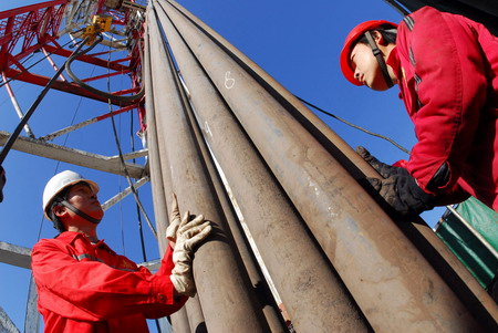 Shale gas lures oil majors