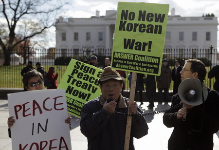 Protest against US-ROK military exercise