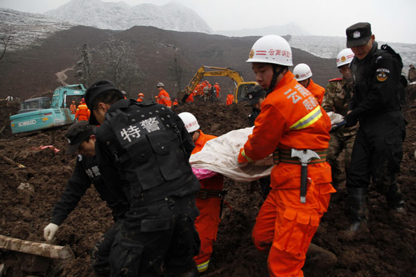 Chinese leaders urge landslide victims' rescue