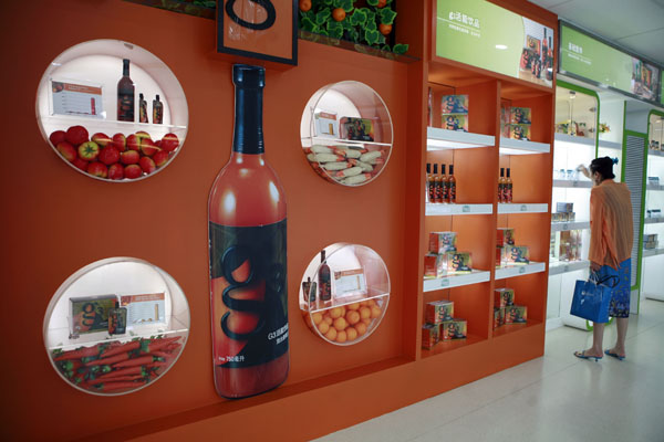 Foreign firms show way in direct selling