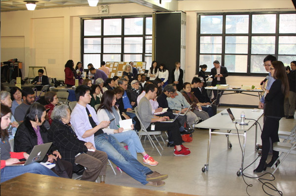 Chinese New Yorkers learn Google literacy