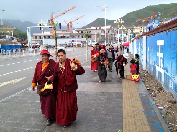 Yushu rebuilds its identity as tourism destination after quake