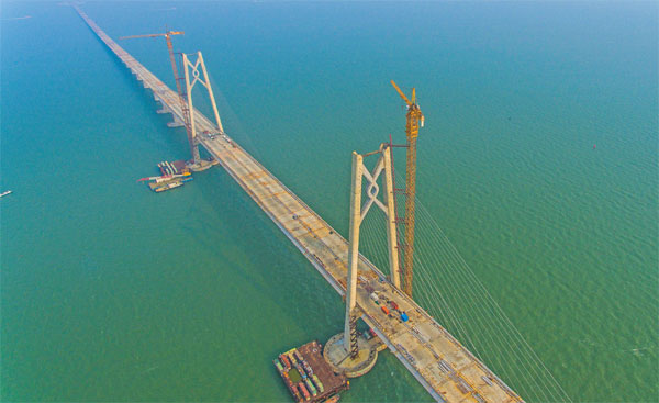 New phase in Hong Kong bridge project