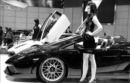 Luxury cars gearing up China biz