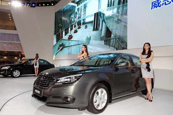 China's auto sales expected to hit 20m in 2012