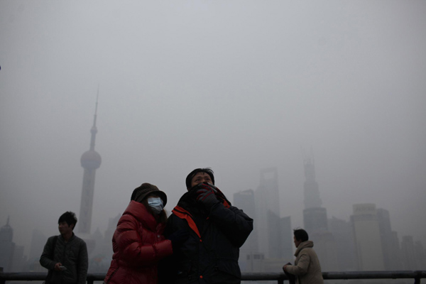 Shanghai plagued by heavy pollution
