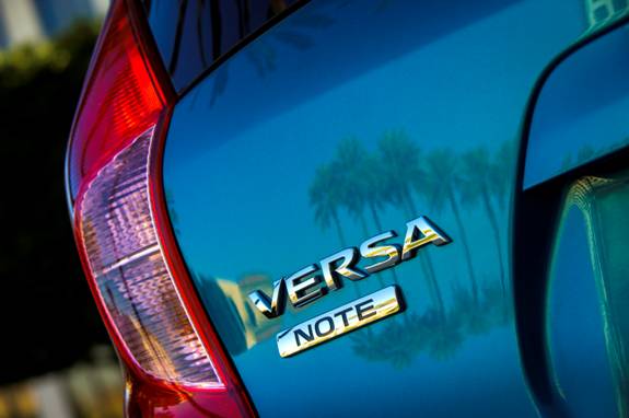 Nissan unveils 2014 Versa Note at Detroit auto show