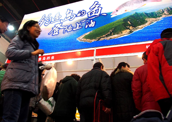 Diaoyu Islands fish on sale in Shanghai