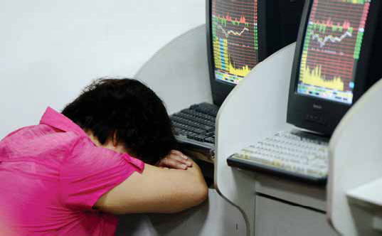 Lack of liquidity, IPO concerns push stocks to six-month low