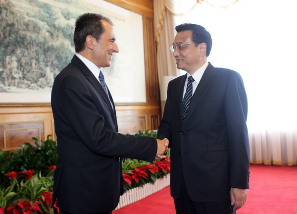 Premier Li in pre-Summer Davos meetings