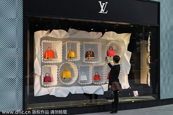 Declining demand from China hurts Louis Vuitton in Q2