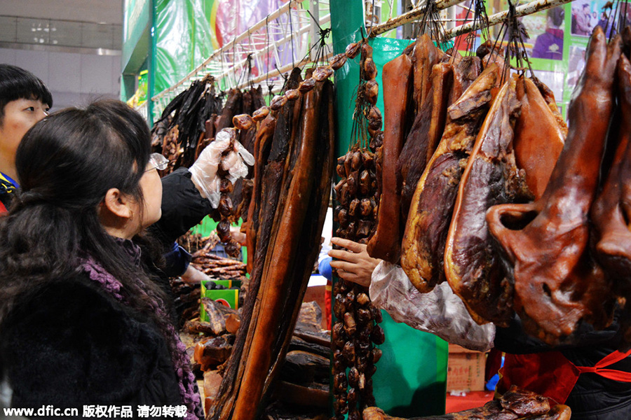 People prepare for Chinese New Year
