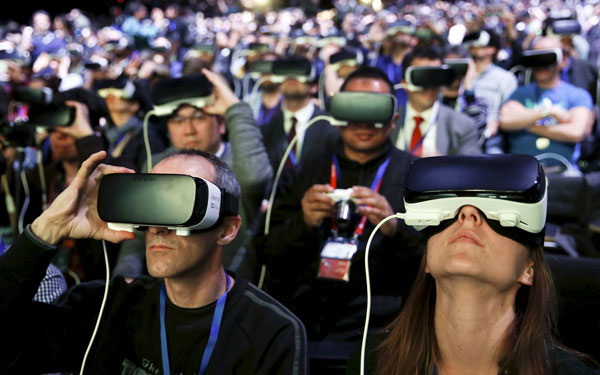 Industry predicts 300 million users of VR devices