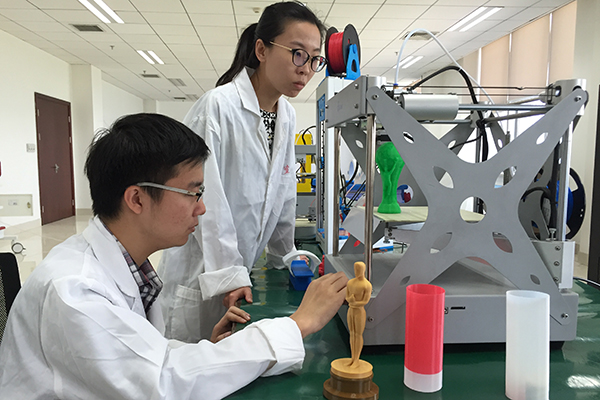 Tianjin institute exports 3-D printers to South America