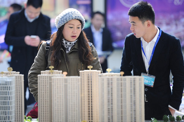 China's listed real estate companies post $461b of inventories for 2015