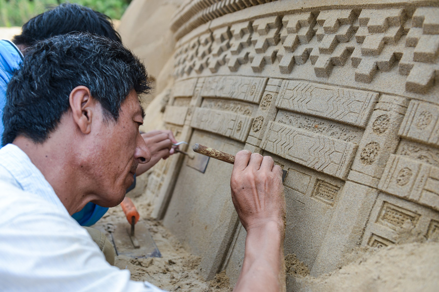Sand sculptures in Zhejiang to welcome the upcoming G20 Summit