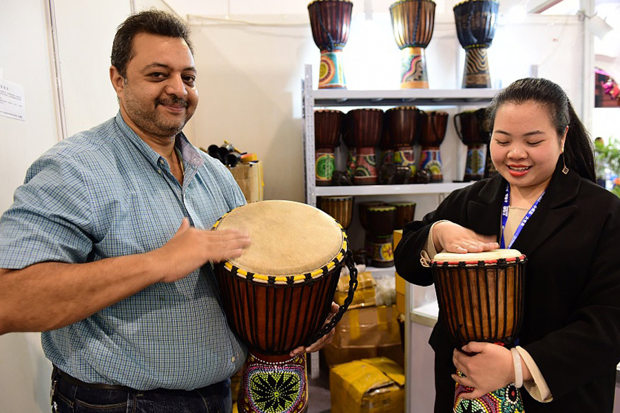 China Cultural Fair captivates global buyers