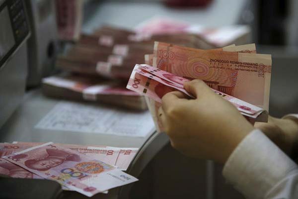 China walks monetary tightrope as liquidity pressure mounts