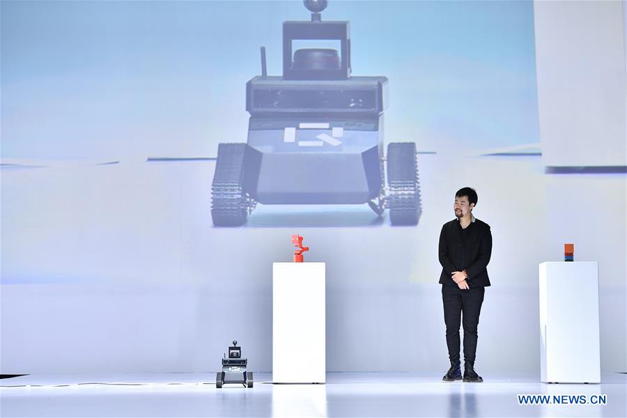 Baidu self-driving tech hits road in '18