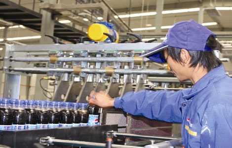 Pepsi increases marketing, R&D after swap in bottling operations