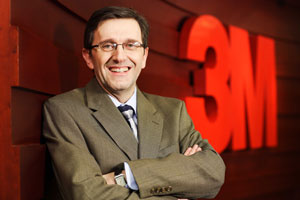 3M executive: Achieve balance between customers' needs and plant expansion