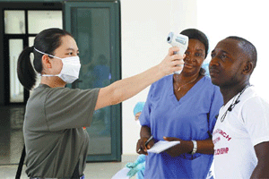 China sends more health workers to W Africa