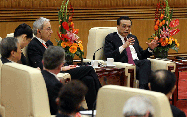 Li stresses stability of renminbi