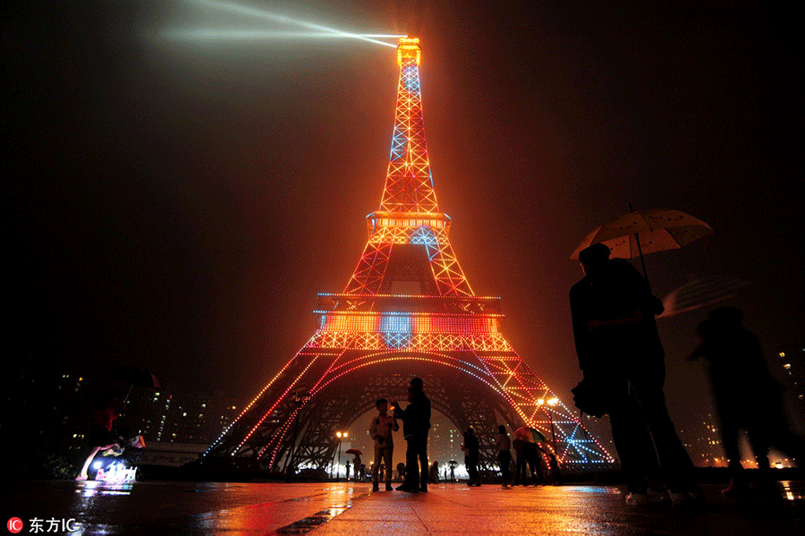 Replica of Eiffel Tower glows in E China's Hangzhou
