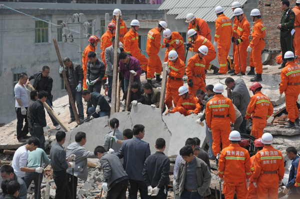 Building collapse leaves 6 dead, 15 injured in SW China