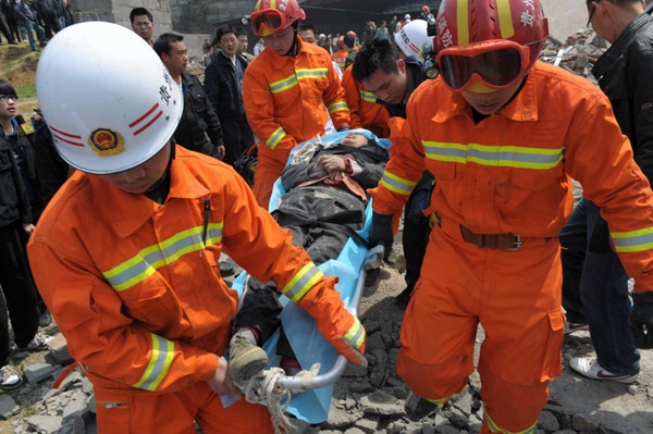 Building collapse leaves 6 dead, 15 injured in SW China