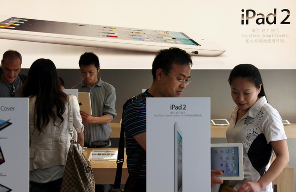 iPad 2 frenzy hits China