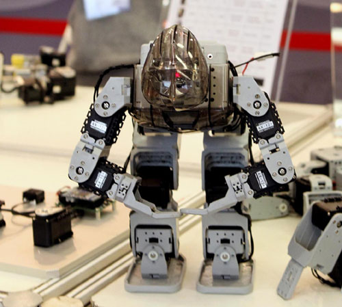 Robotics conference kicks off in Shanghai
