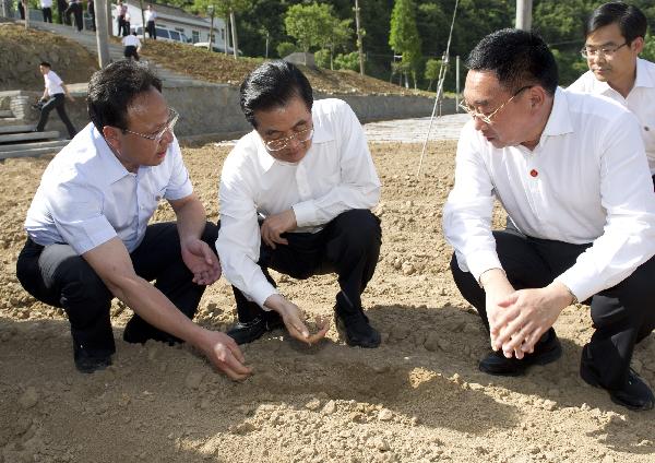 Drought relief in rural areas 'urgent task': Hu